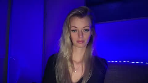 Valerie  online show from 03/06/26, 07:43