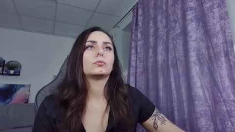 Valerie online show from 11/24/25, 02:28