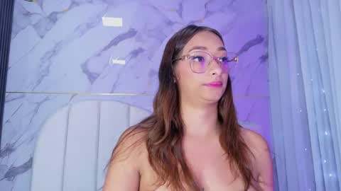 Valeryn online show from 06/05/26, 03:13