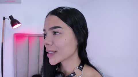 Cris  online show from 11/23/25, 02:55