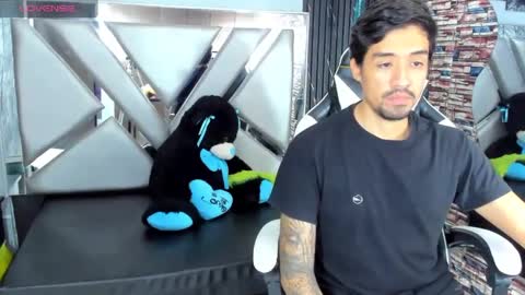 valery_and_dani online show from 12/19/24, 11:57