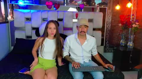 valery_and_dani online show from 02/27/25, 07:47