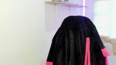 Snapshot of valery_bonnet1 chatting on 11/03/25, 07:04 valery_bonnet1 online show from 11/03/25, 07:04