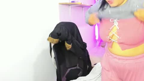 Snapshot of valery_bonnet1 chatting on 11/10/25, 11:31 valery_bonnet1 online show from 11/10/25, 11:31