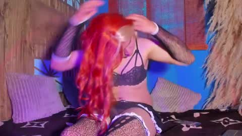 valery_foxx01 online show from 05/11/26, 04:04
