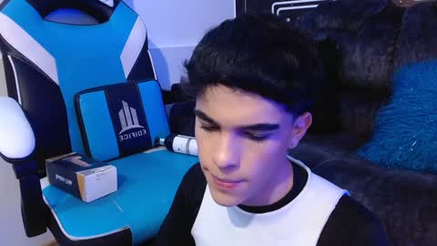 Thomy online show from 01/04/25, 07:34