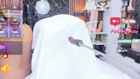  valery kiim2  online show from 11/23/25, 11:54