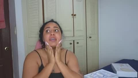 valery_lovex_ online show from 04/25/26, 08:50