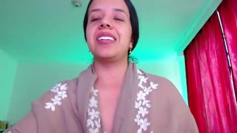 Valeria online show from 04/21/26, 12:00