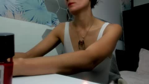 VALERY MORE online show from 10/02/25, 01:51