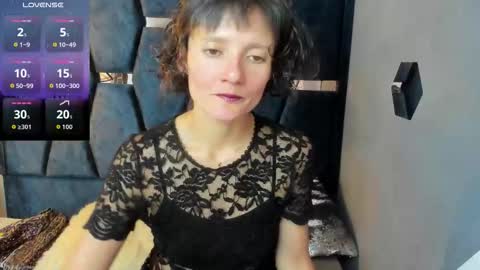 VALERY MORE online show from 10/08/25, 07:55