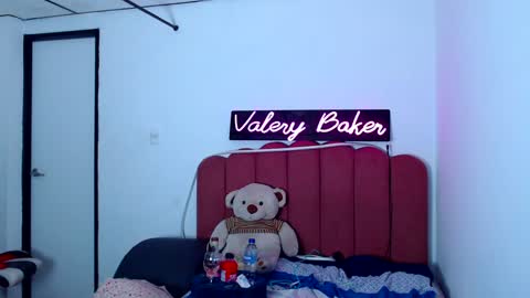 Snapshot of valerybaker1 chatting on 12/15/24, 02:08 B V Naughty online show from 12/15/24, 02:08