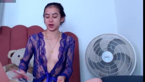 Snapshot of valerybaker1 chatting on 01/12/25, 04:29 B V Naughty online show from 01/12/25, 04:29