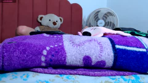 Snapshot of valerybaker1 chatting on 01/17/25, 08:13 B V Naughty online show from 01/17/25, 08:13