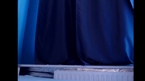 Snapshot of valerybaker1 chatting on 09/19/25, 10:05 B V Naughty online show from 09/19/25, 10:05