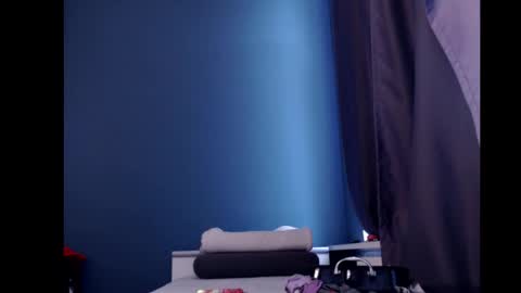 Snapshot of valerybaker1 chatting on 10/03/25, 08:33 B V Naughty online show from 10/03/25, 08:33