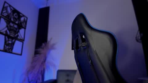 Snapshot of valerycolins chatting on 01/11/25, 11:13 call me Maria online show from 01/11/25, 11:13