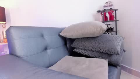 Snapshot of valerycolins chatting on 03/08/25, 05:28 call me Maria online show from 03/08/25, 05:28