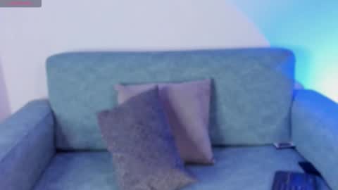 Snapshot of valerycolins chatting on 10/19/25, 05:30 call me Maria online show from 10/19/25, 05:30