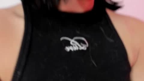 Snapshot of valerycolins chatting on 11/04/25, 10:25 call me Maria online show from 11/04/25, 10:25