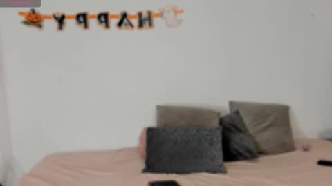 Snapshot of valerycolins chatting on 11/09/25, 10:24 call me Maria online show from 11/09/25, 10:24