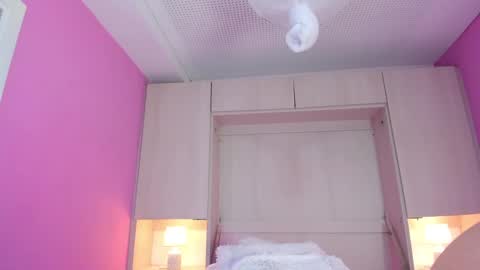 valerymeyerr online show from 01/11/25, 07:17