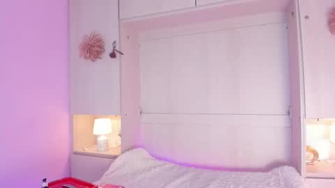 valerymeyerr online show from 12/21/25, 04:08