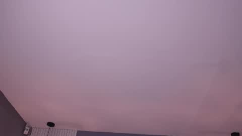 Carla online show from 12/22/25, 11:07