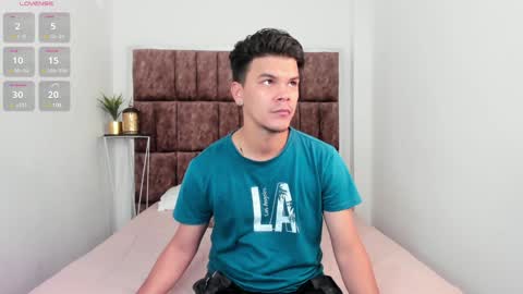 Valery Stonne  online show from 01/27/25, 09:00