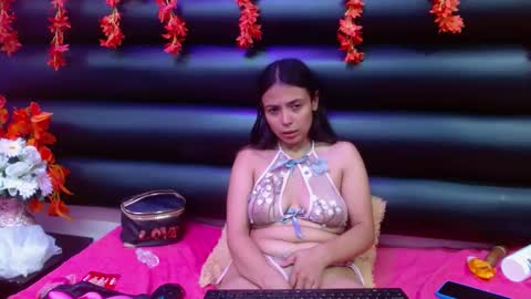 Snapshot of valerysweety__ chatting on 03/09/25, 04:33 ValerySweety online show from 03/09/25, 04:33