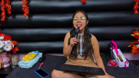 Snapshot of valerysweety__ chatting on 10/02/25, 03:13 ValerySweety online show from 10/02/25, 03:13