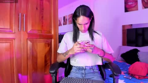 ValeryTs1 online show from 04/22/26, 06:53