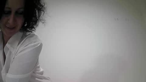 Valery Win online show from 11/10/25, 12:09