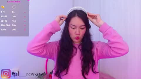 Snapshot of valeryy_rosse chatting on 10/12/25, 01:32 Val online show from 10/12/25, 01:32