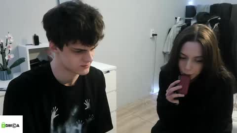 valesios online show from 04/23/26, 08:55