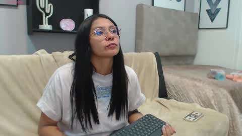 valevicious online show from 02/19/25, 10:09