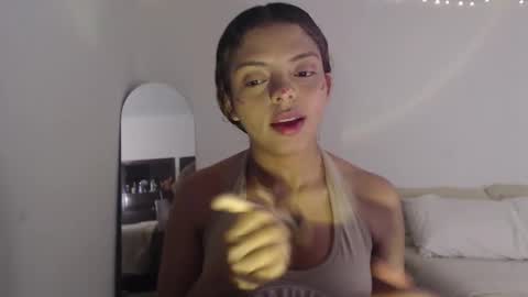 VALIENTE  online show from 02/23/26, 01:25