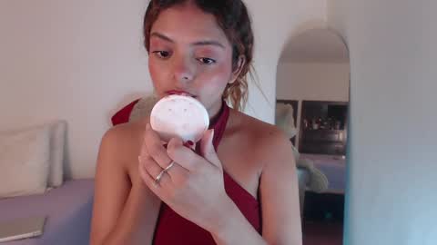 VALIENTE  online show from 03/19/26, 02:48