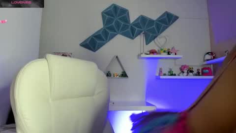 Valkiria online show from 10/27/25, 05:44