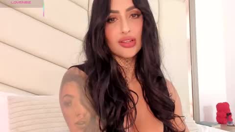 Snapshot of valky_bes chatting on 02/23/25, 11:58 ValkyBes online show from 02/23/25, 11:58
