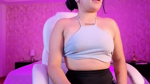 Valkyria  online show from 04/21/26, 01:42