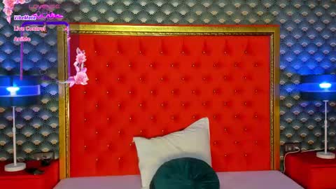 Valerie Val V online show from 03/02/25, 09:10