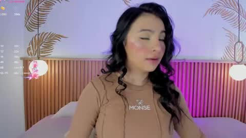 Snapshot of valleriie_ chatting on 05/19/26, 04:24 valleriie_ online show from 05/19/26, 04:24