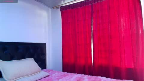 Taty independent account online show from 11/19/25, 08:42