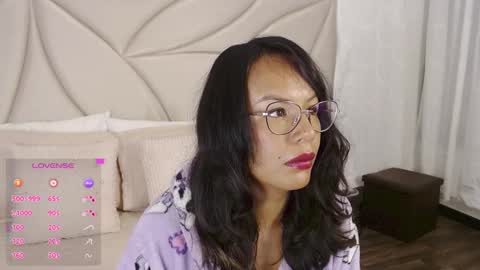 Vallery online show from 12/30/24, 08:25