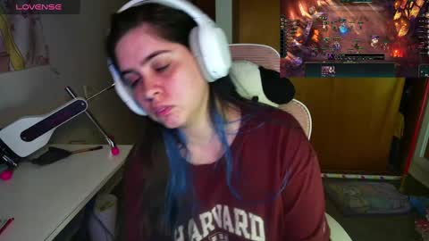 Snapshot of vallolet1_ chatting on 02/12/25, 11:09 Im Violet online show from 02/12/25, 11:09