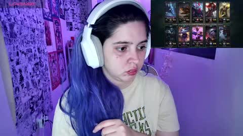 Snapshot of vallolet1_ chatting on 09/20/25, 12:00 Im Violet online show from 09/20/25, 12:00