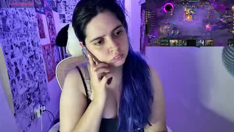 Snapshot of vallolet1_ chatting on 11/12/25, 11:03 Im Violet online show from 11/12/25, 11:03