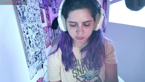 Im Violet online show from 04/12/26, 10:48