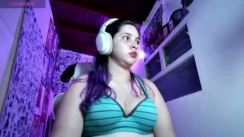 Im Violet online show from 04/16/26, 01:28